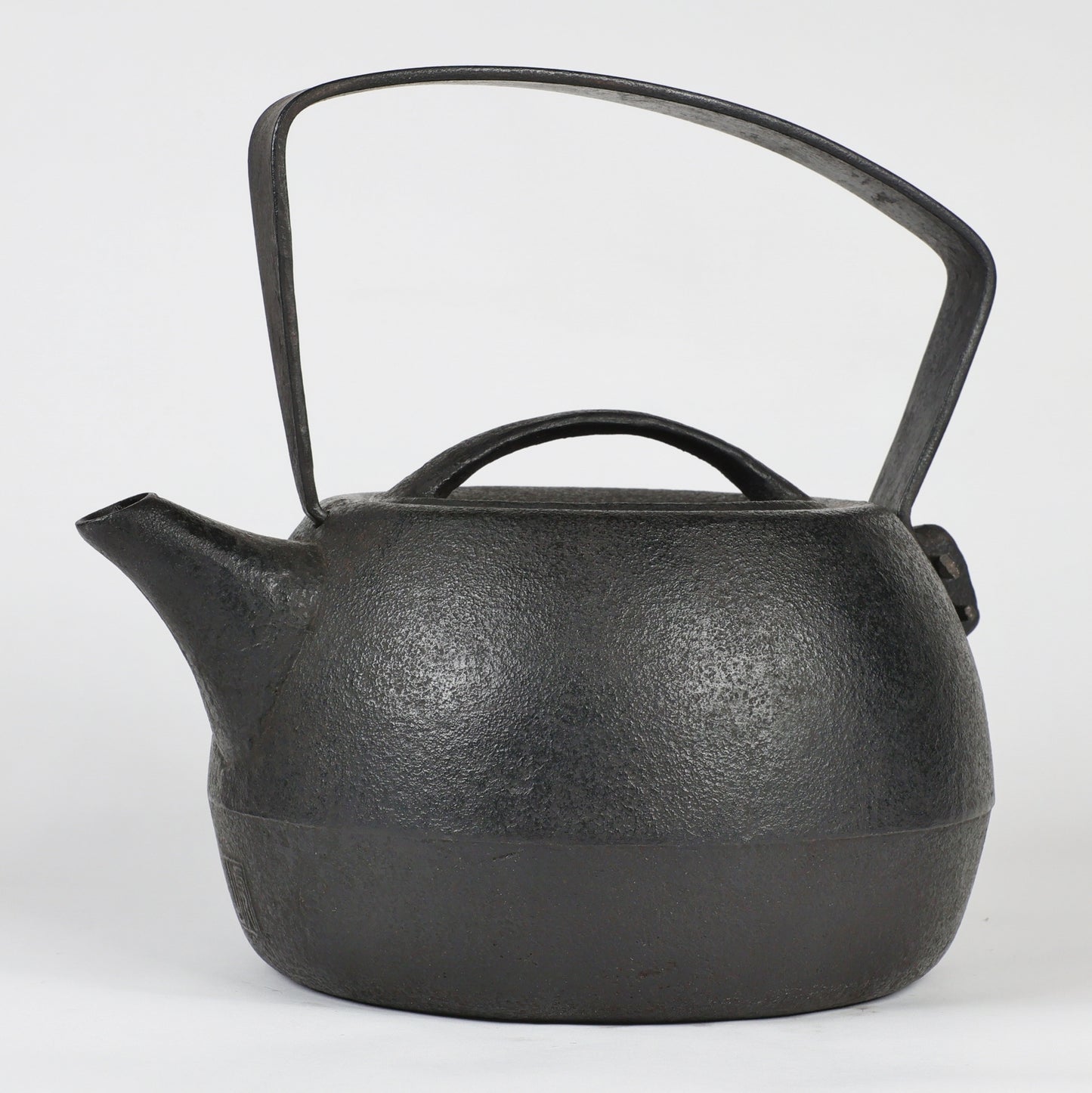 Tetsubin, Tetsubin kettle, Cast iron tea kettle, Japanese iron kettle, Cast iron kettle, Tetsubin iron teapot, Japanese tea kettle, Modern, Free Shipping