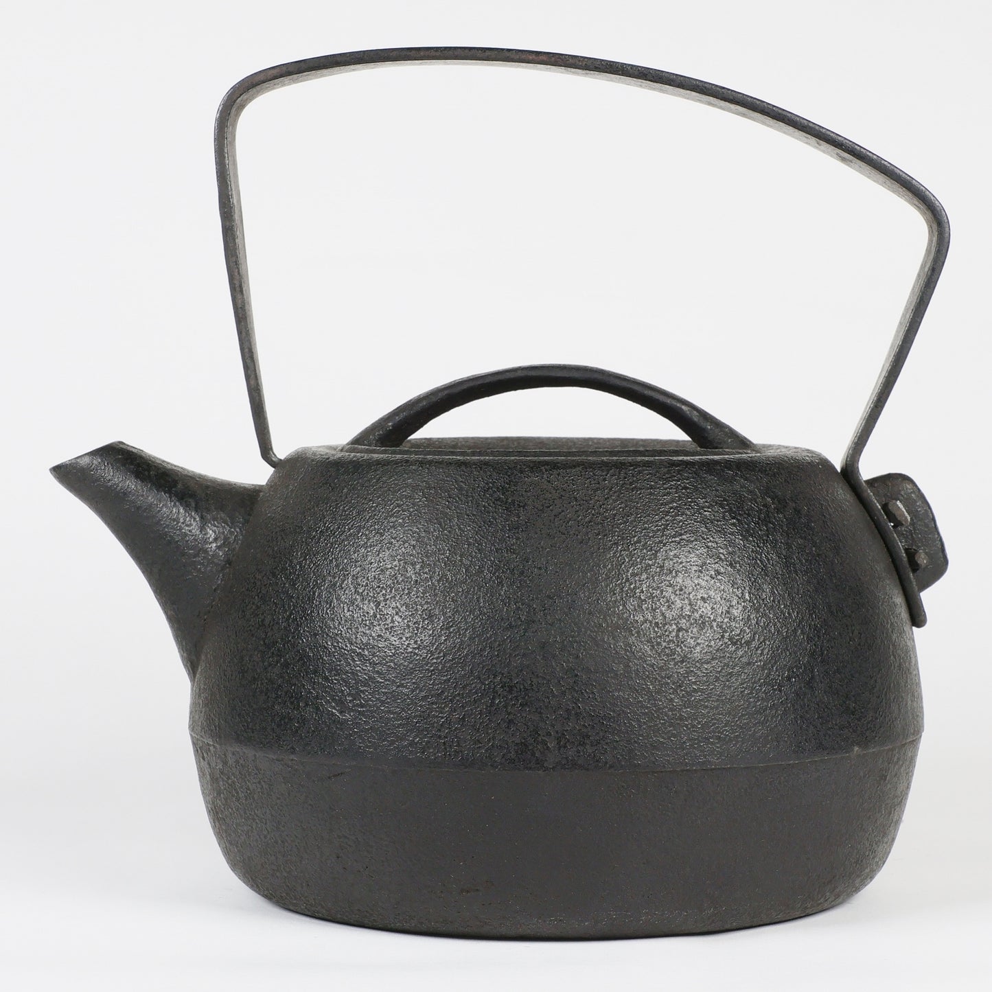 Tetsubin, Tetsubin kettle, Cast iron tea kettle, Japanese iron kettle, Cast iron kettle, Tetsubin iron teapot, Japanese tea kettle, Modern, Free Shipping