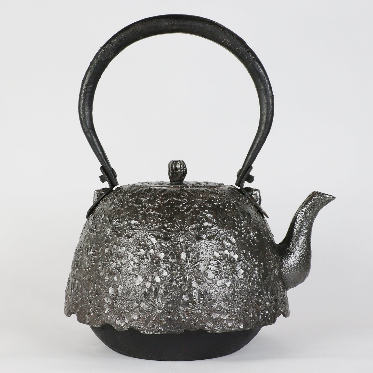 Tetsubin, Tetsubin kettle, Cast iron tea kettle, Japanese iron kettle, Cast iron kettle, Tetsubin iron teapot, Tetsubin iron sand, Satetsu, Iron sand, Free Shipping