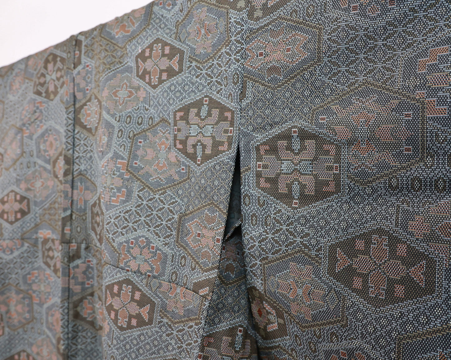 Green Kimono, Nishijin Kimono, Nishijin Japanese Kimono, vintage kimono, vintage kimono for sale, used Kimono, Free shipping