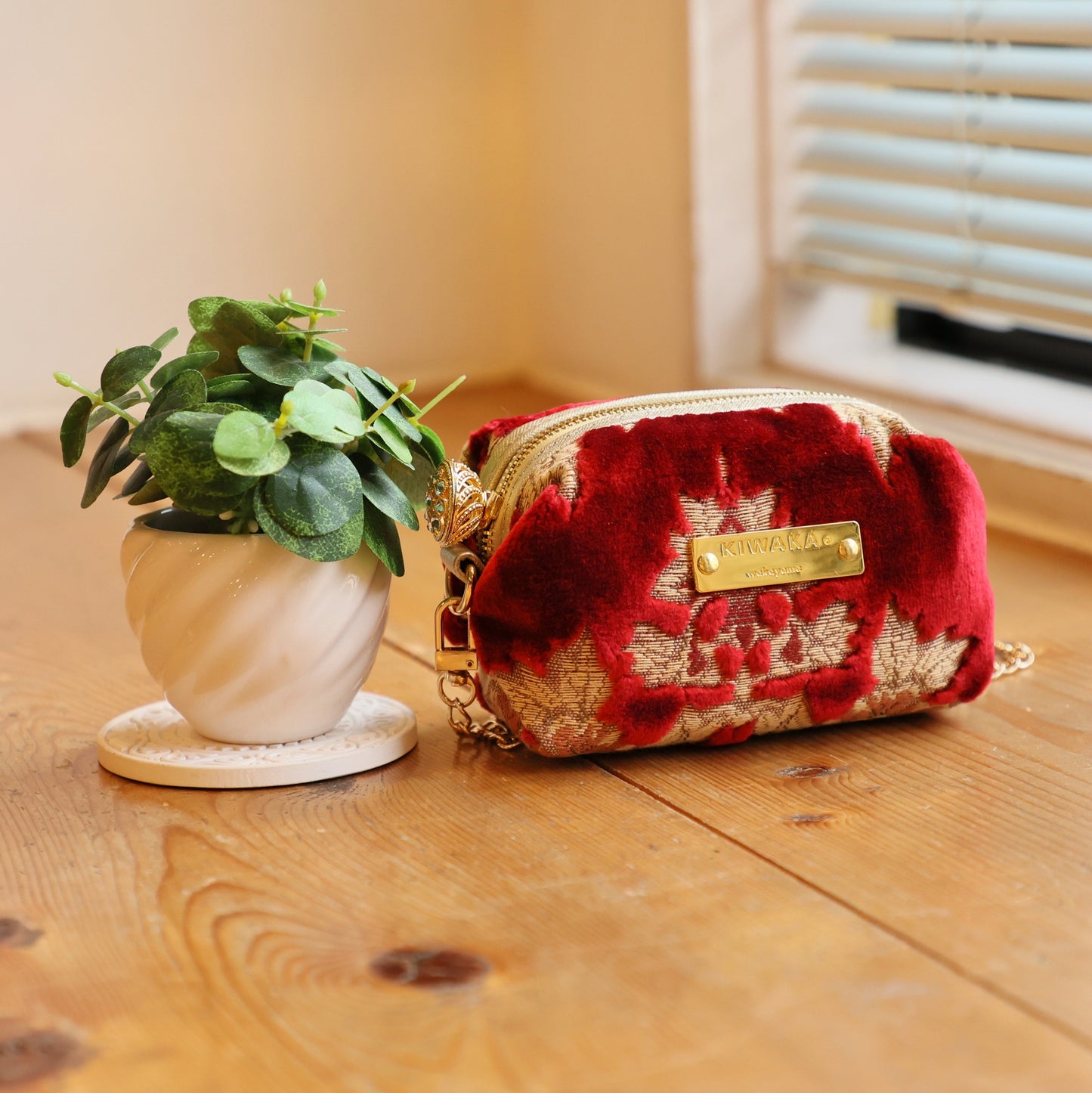 Boxy Zipper Pouch, Luxury zipper pouch, Mini Pouch, Red Mini bag, Fabric pouch, Fabric pochette, Mini pochette, Kinkazanori fabric, Free Shipping