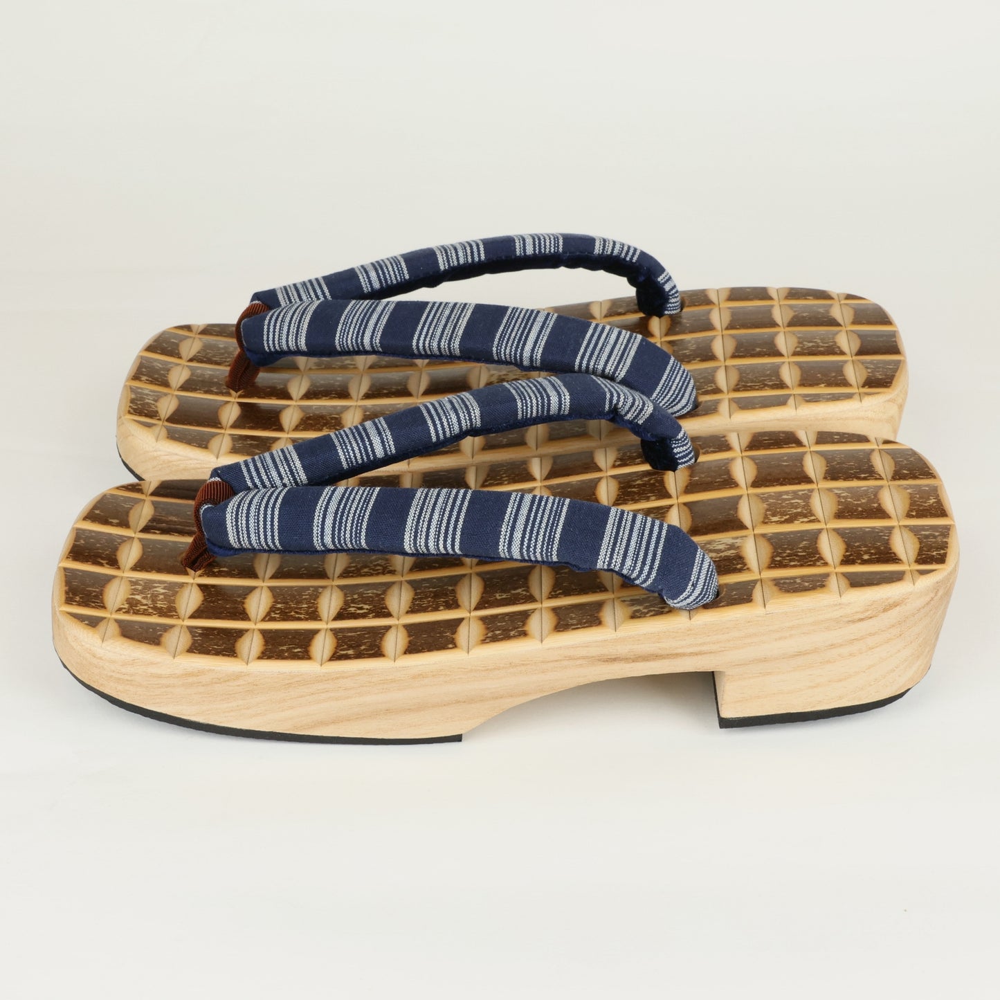 Geta, Japanese Geta Sandals, Japanese Geta, Japanese wooden clogs, Japanese wood sandals, Wooden Japaanese sandals, Ukon geta, Men's Ukon Geta, Free Shipping