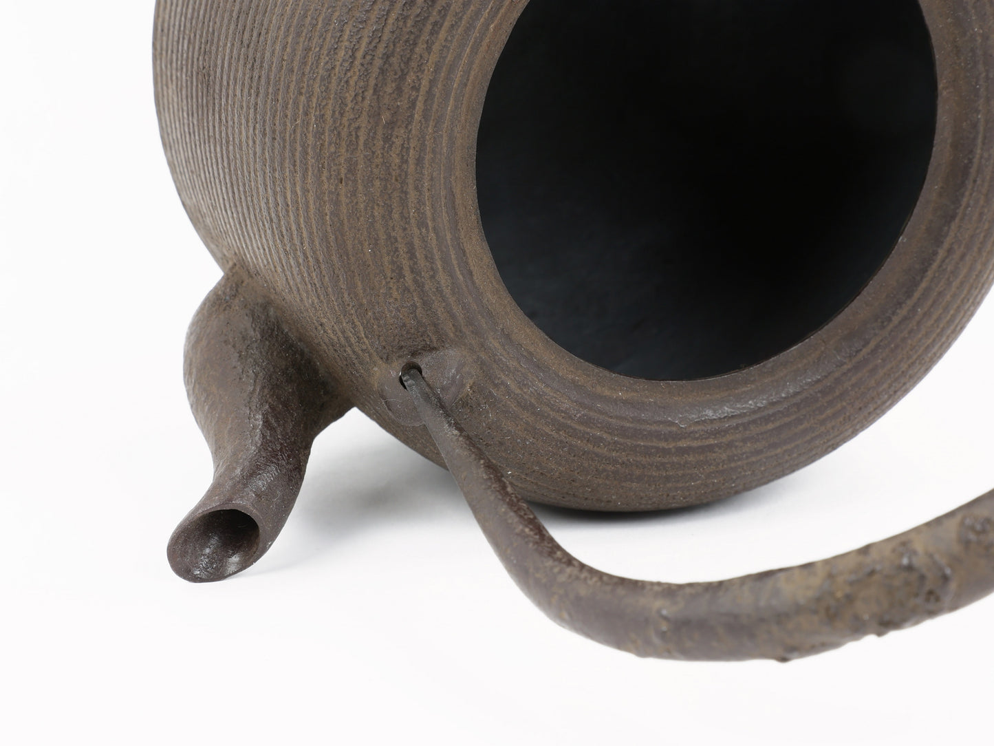 Tetsubin, Cast iron kettle, Japanese handmade tetsubin, Tetsubin teapot, Tetsubin kettle, Cast iron teapot from Japan, Cast iron teapot, Nambutekki, Natsume shape, 1.4L, Itome (string lines) pattern, Free Shipping