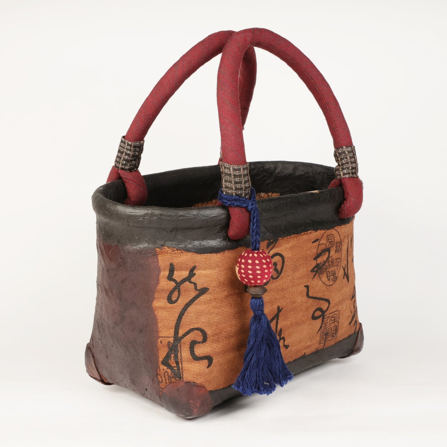 Ikkanbari, Traditional Japanese bag, Ikkanbari bag, Handmade Japanese bag, kimono bag, Japanese basket, Camellia pattern Japanese basket, Free Shipping