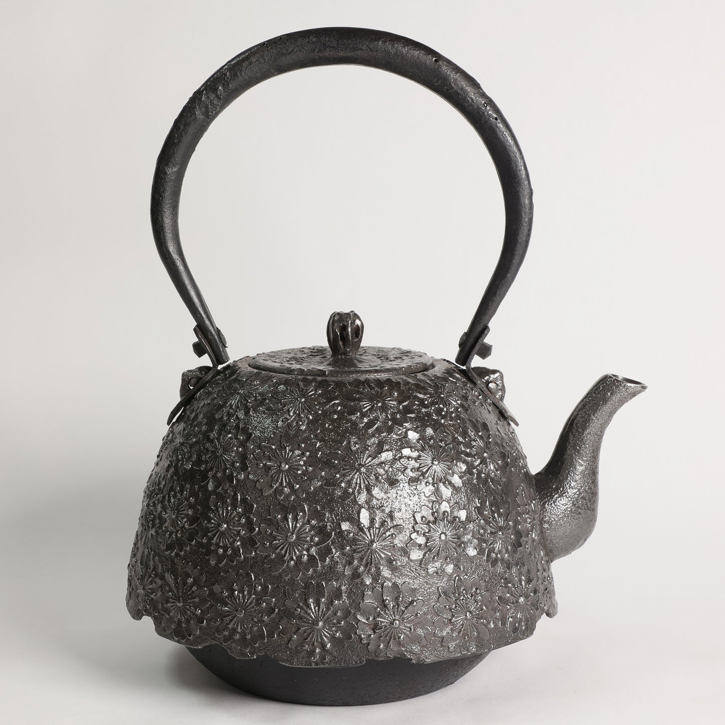 Tetsubin, Tetsubin kettle, Cast iron tea kettle, Japanese iron kettle, Cast iron kettle, Tetsubin iron teapot, Tetsubin iron sand, Satetsu, Iron sand, Free Shipping