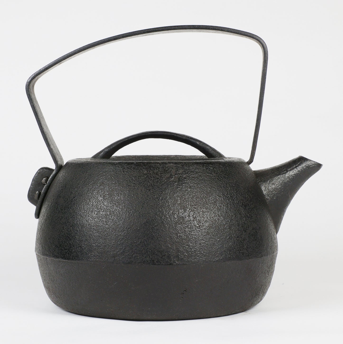 Tetsubin, Tetsubin kettle, Cast iron tea kettle, Japanese iron kettle, Cast iron kettle, Tetsubin iron teapot, Japanese tea kettle, Modern, Free Shipping